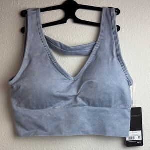 NWT 90 Degree By Reflex comfortable wide band Light Blue Gray padded Sports Bra